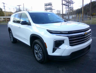 2025 Chevrolet Traverse LT