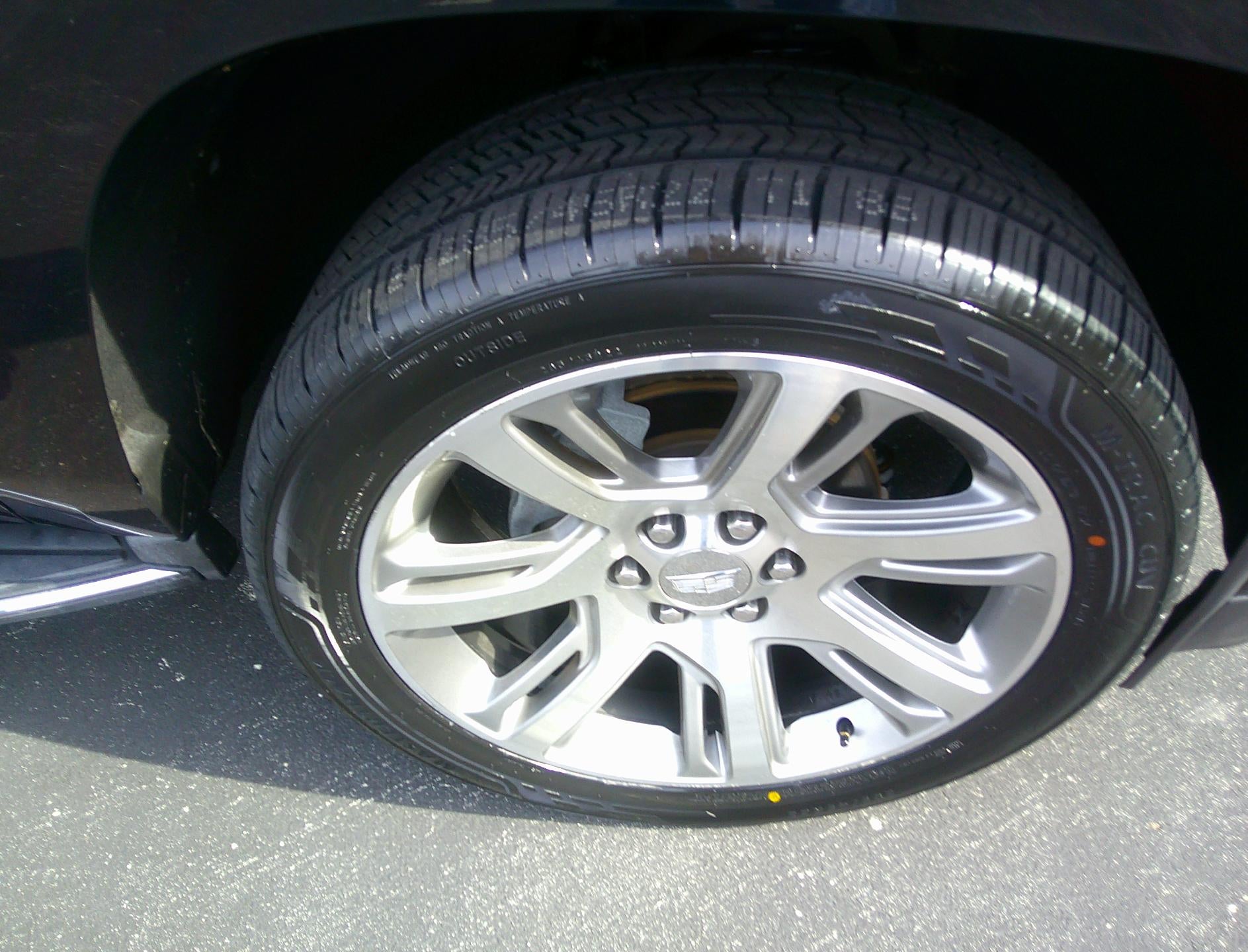 2017 Cadillac Escalade Luxury