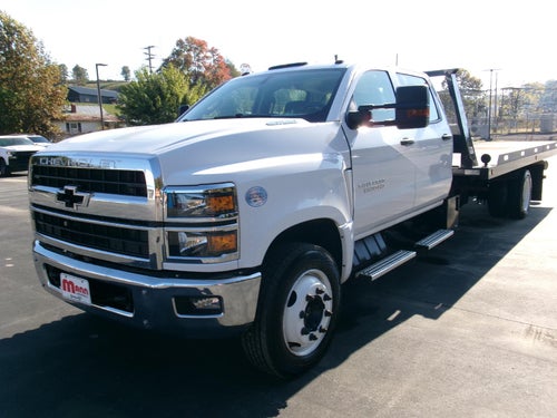 2023 Chevrolet Silverado 6500 HD Work Truck