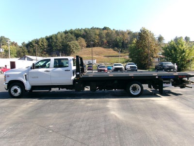 2023 Chevrolet Silverado 6500 HD Work Truck