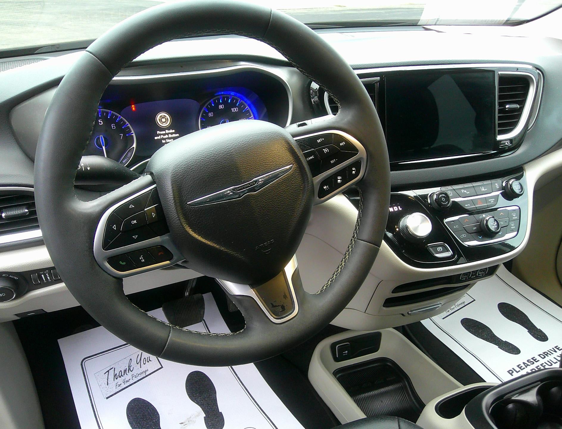 2024 Chrysler Pacifica Touring L