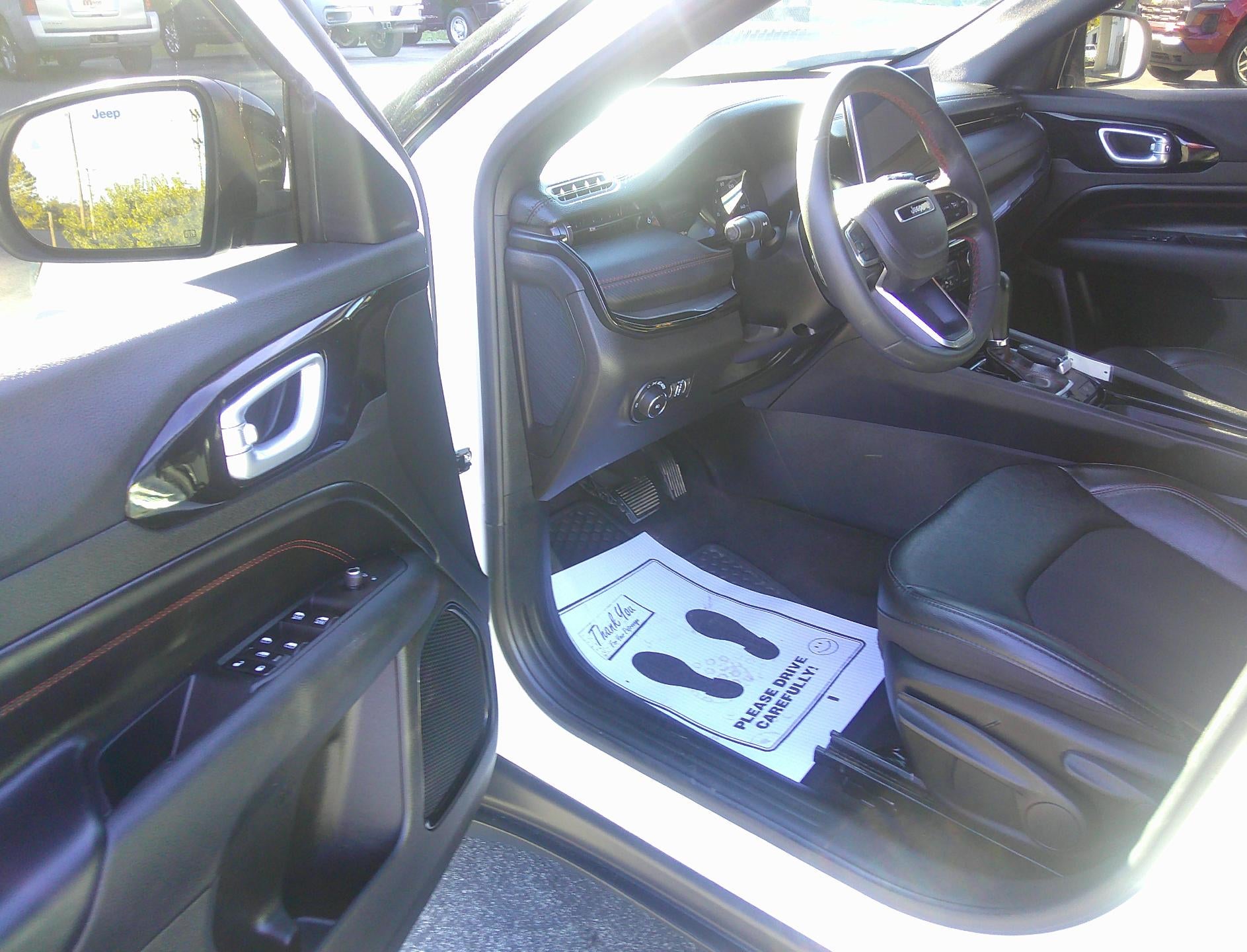 2023 Jeep Compass Trailhawk