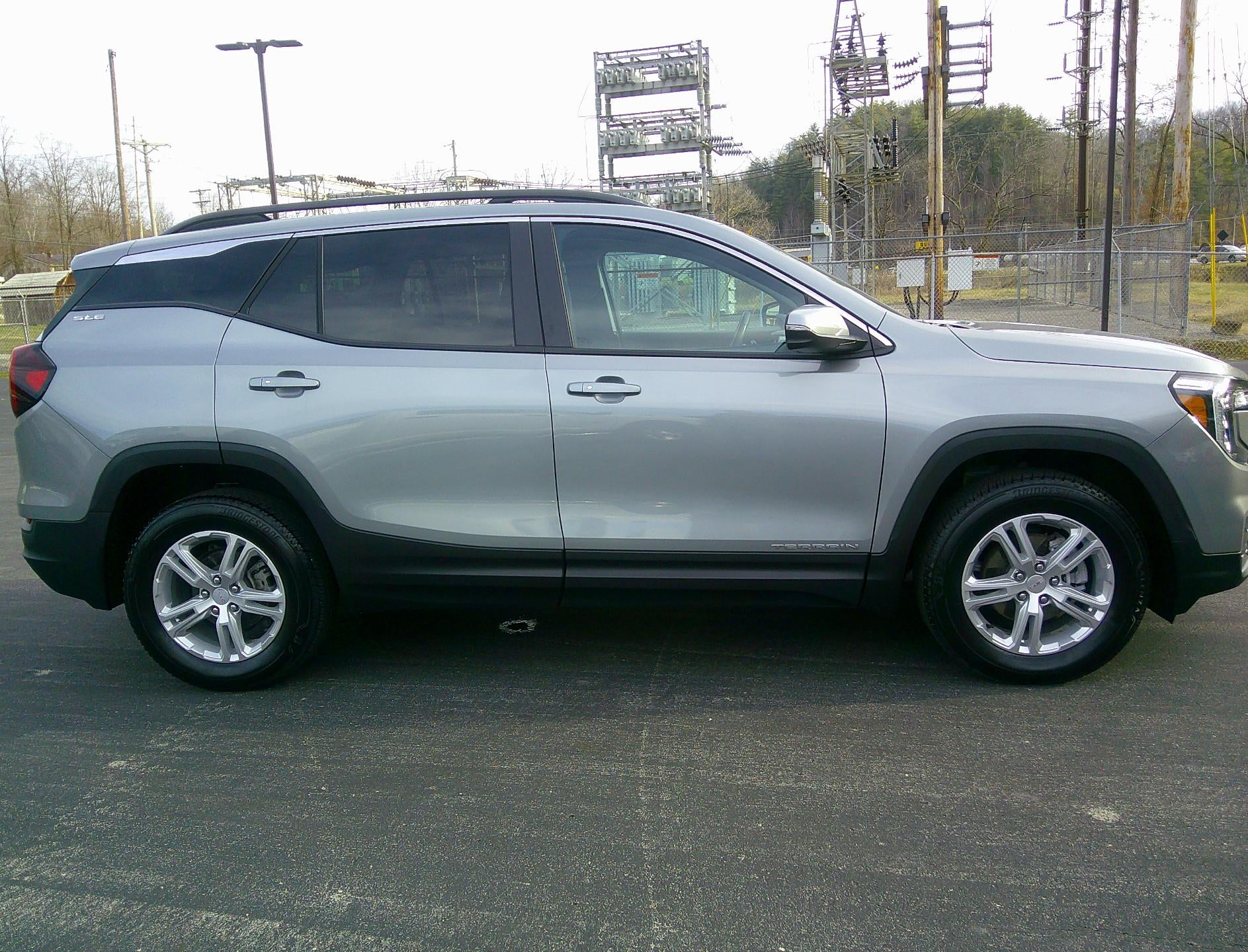 2024 GMC Terrain SLE